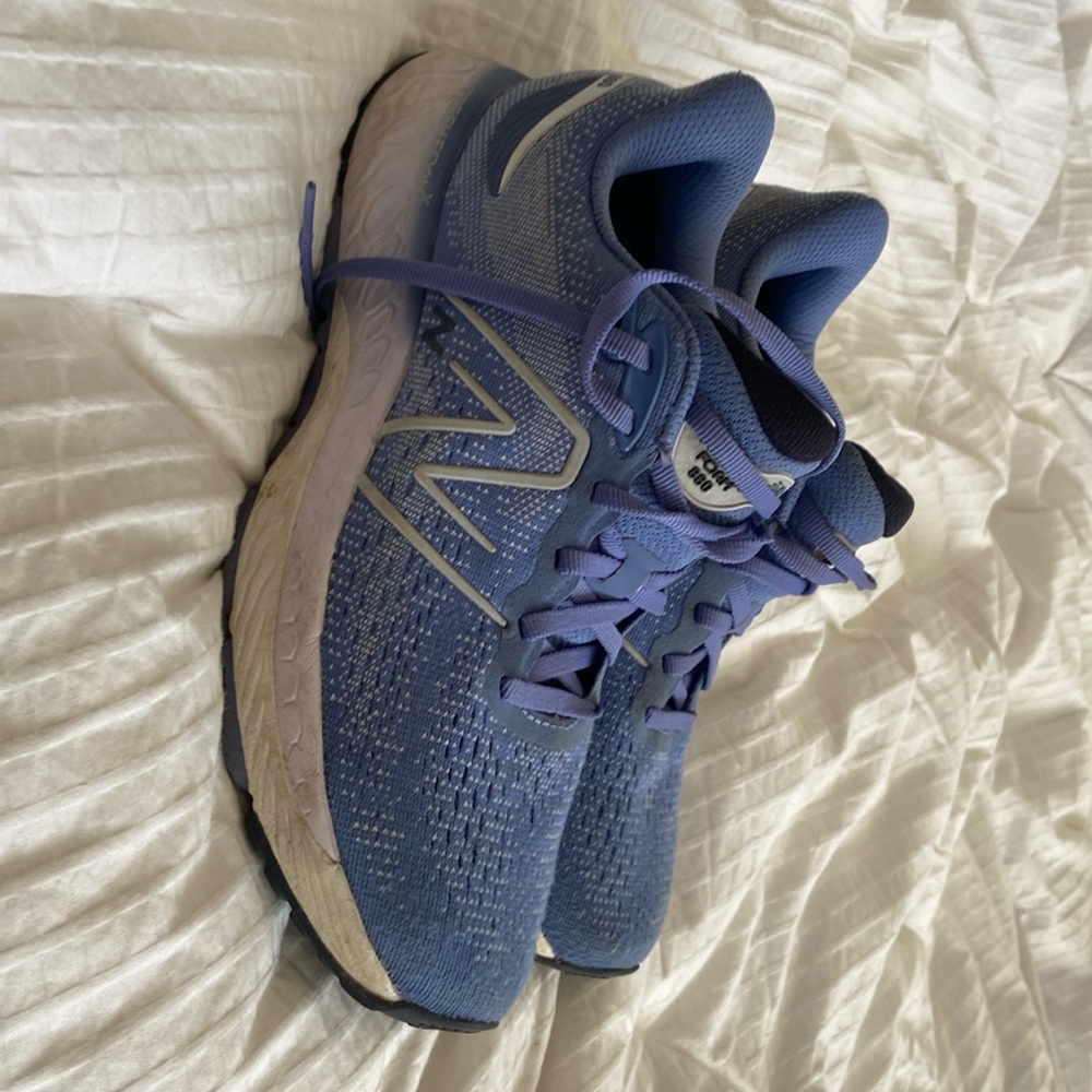 New Balance Women’s 8B